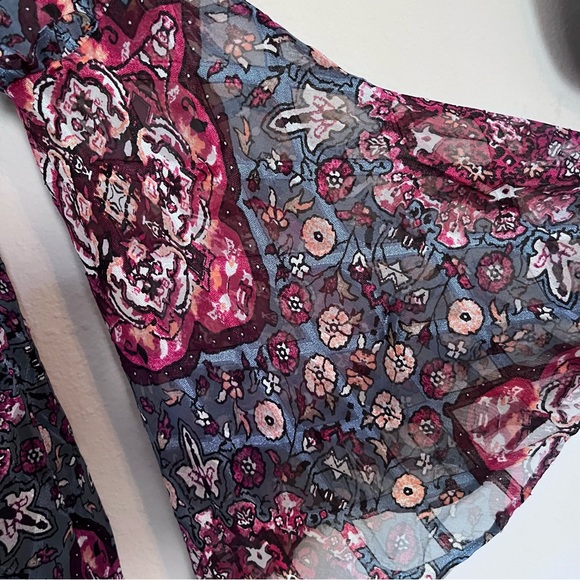 White House Black Market Medallion Floral Shift Dress Bell Sleeves XS Boho - Picture 11 of 14